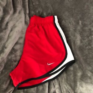 Nike Tempo Shorts (small)